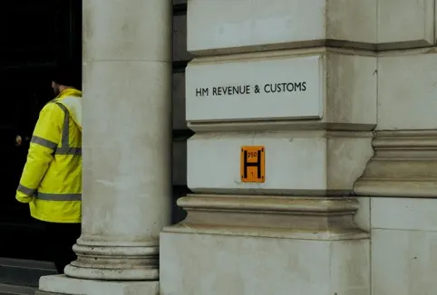 Tribunal Orders HMRC to disclose its use of AI in R&D Tax Reviews | Easy R&D